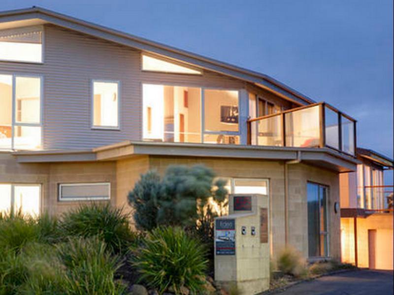 Tides * Port Fairy