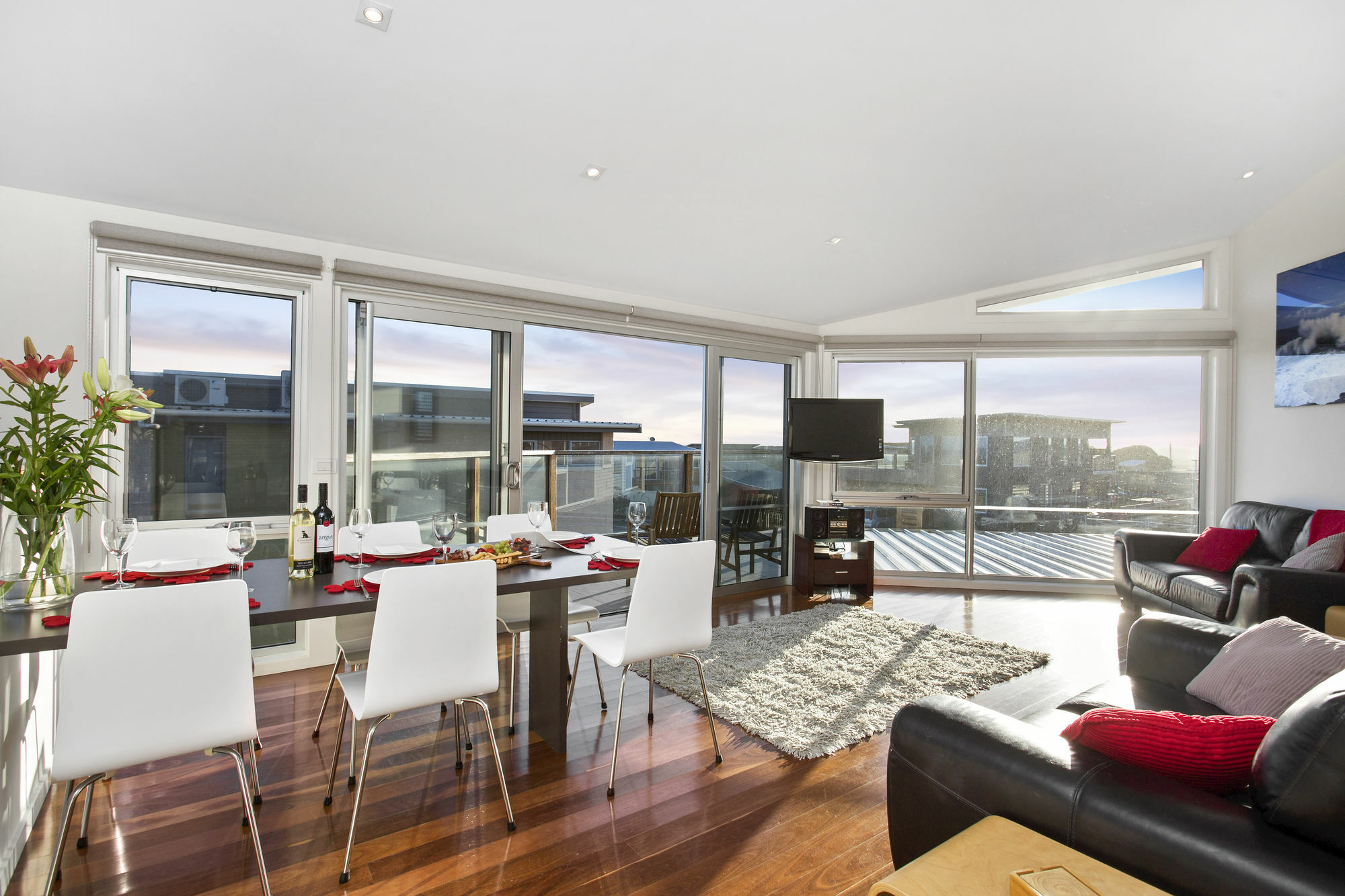 Tides Apartment *